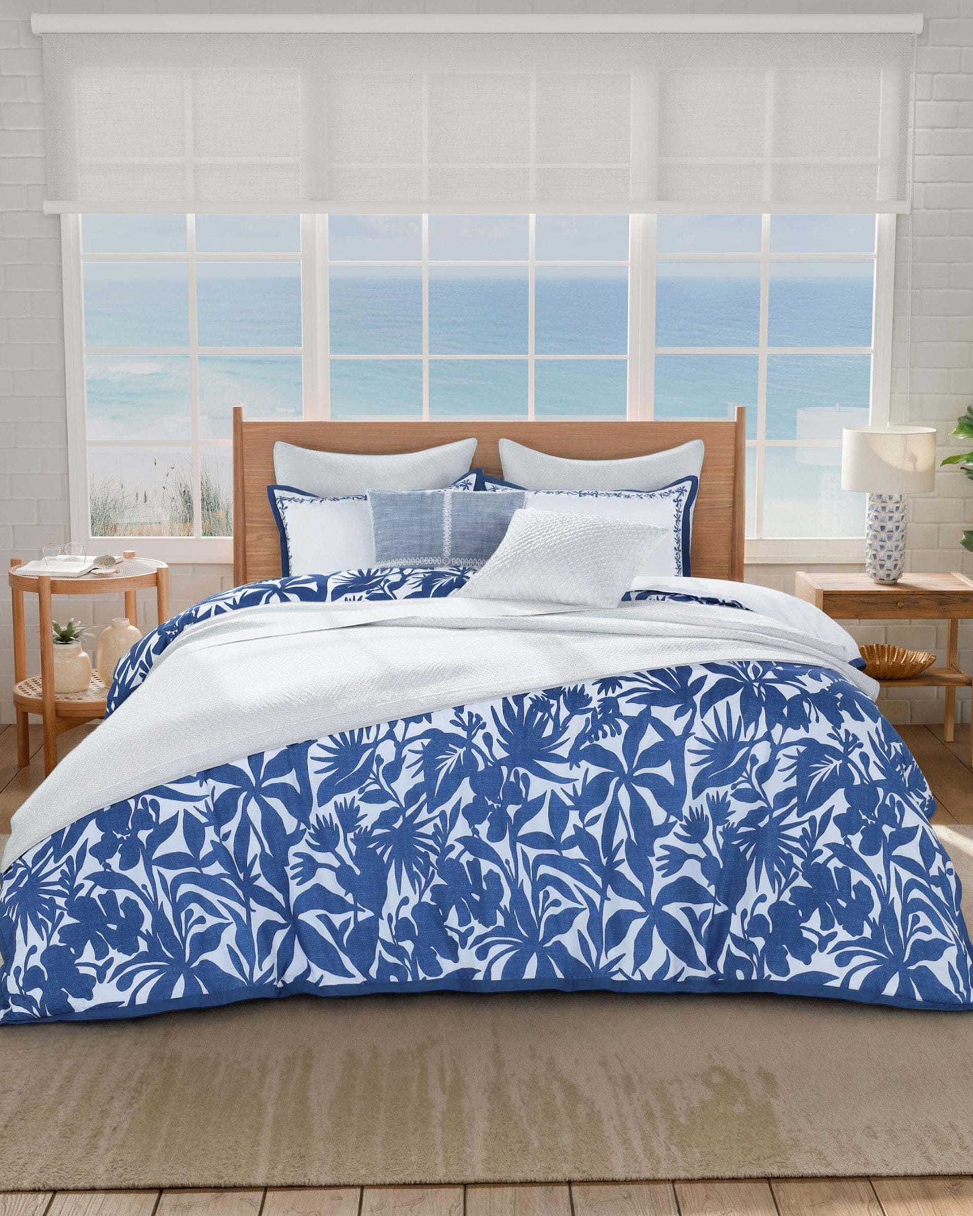 Blossom Isle Comforter Set